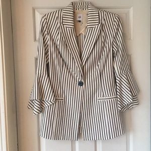 Cabi bell sleeved jacket
